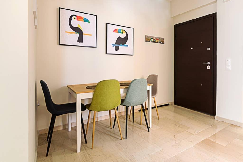 Cozy Flat With 1 Bedroom Next To Metro Station Atenas Exterior foto